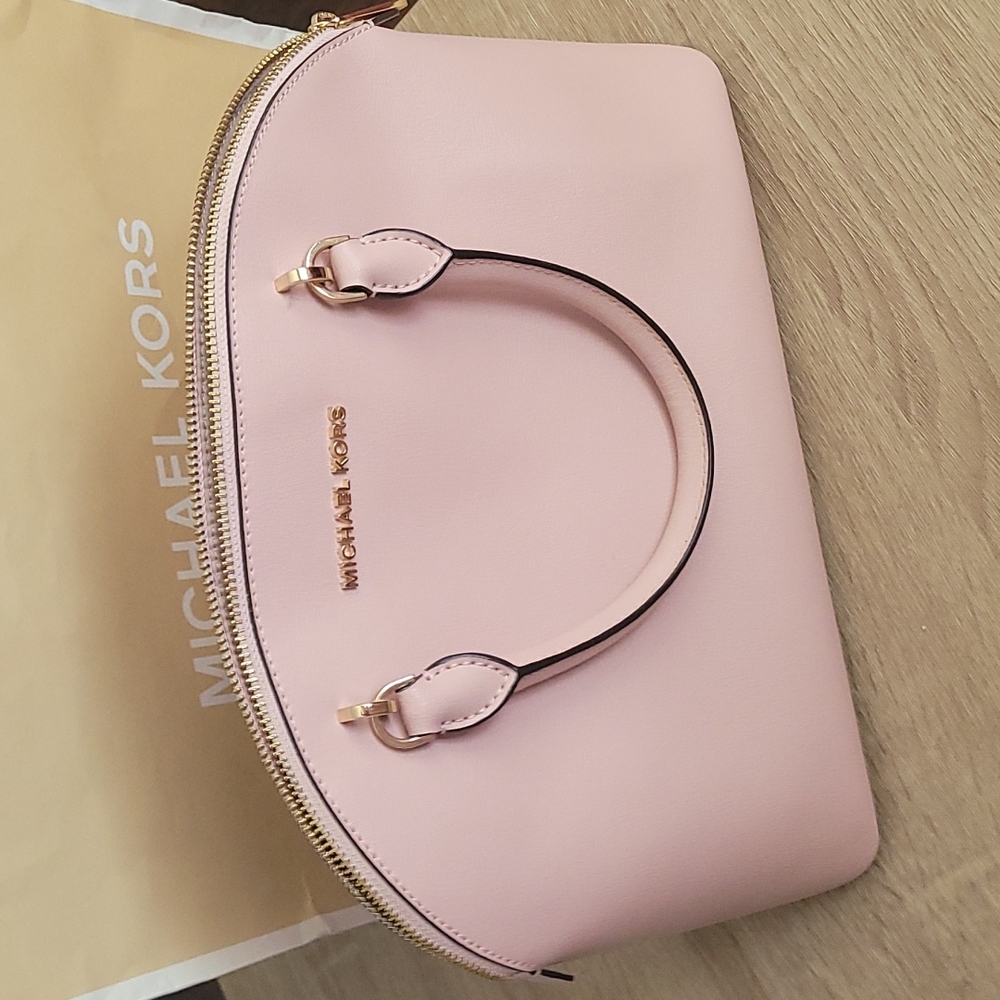 Pink Michael Kors Large Dome Sachel